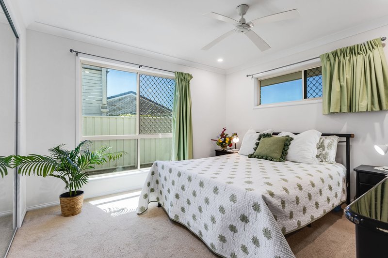 Photo - 16 Cobea Court, Bongaree QLD 4507 - Image 10