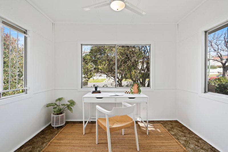 Photo - 16 Collins Street, Annerley QLD 4103 - Image 5