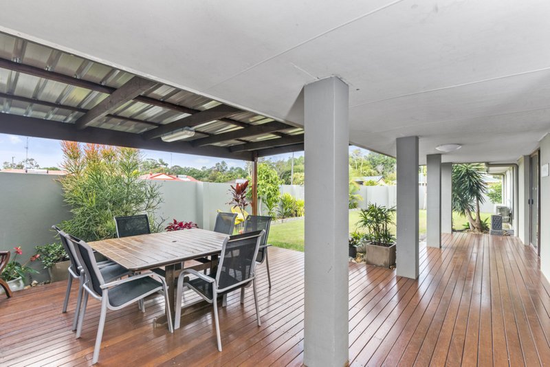 16 Colvillea Court, Palm Beach QLD 4221