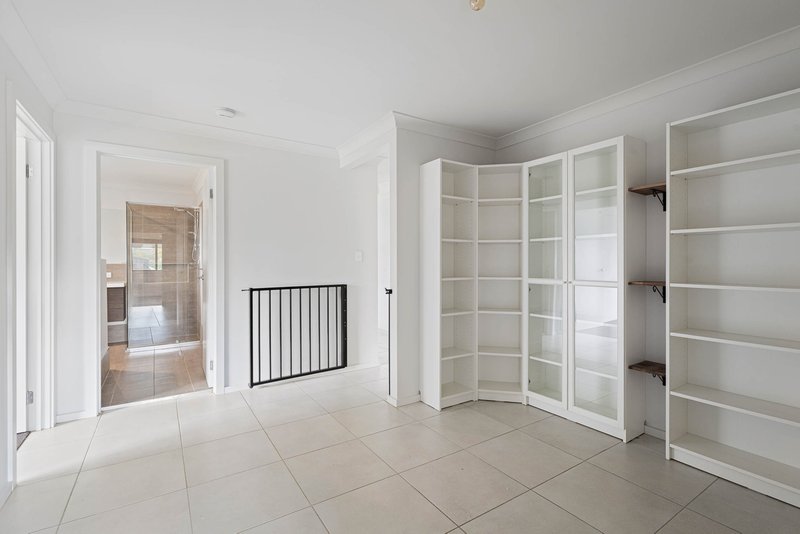 Photo - 16 Colvin Place, Goulburn NSW 2580 - Image 5