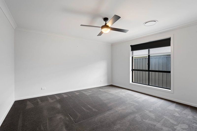 Photo - 16 Colvin Place, Goulburn NSW 2580 - Image 8