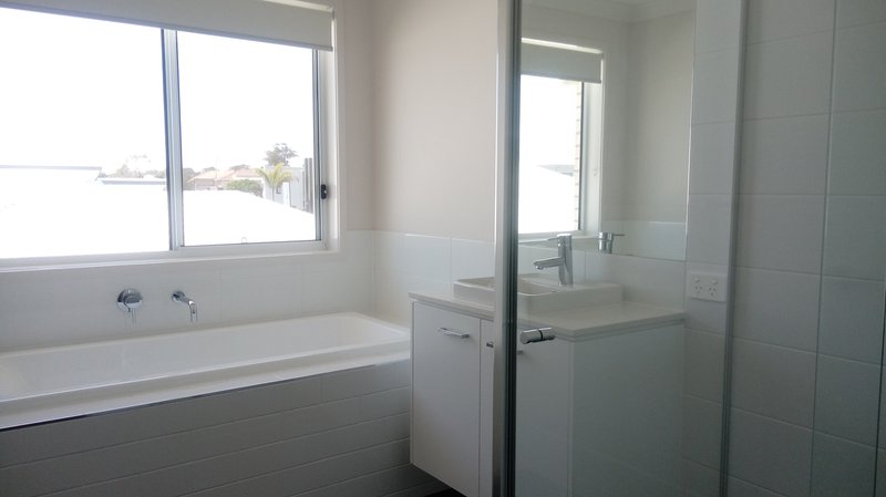 Photo - 16 Comanche Street, Newport QLD 4020 - Image 13