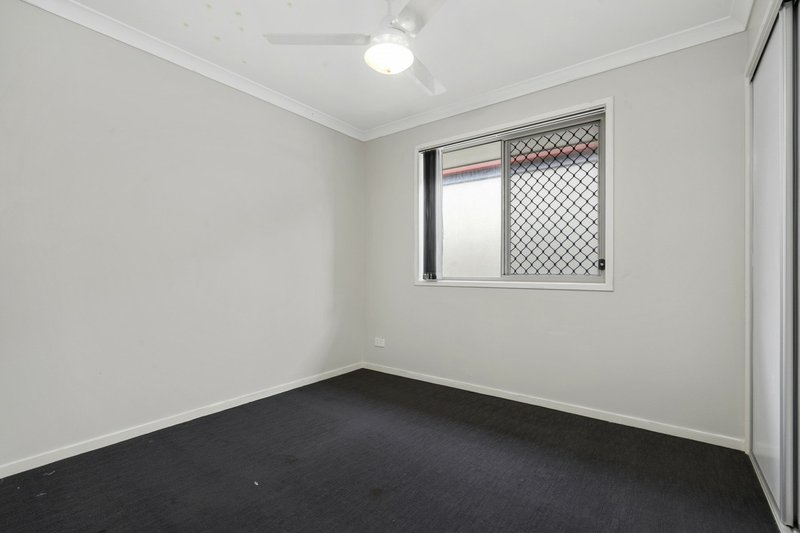 Photo - 16 Coneflower Street, Caboolture QLD 4510 - Image 10