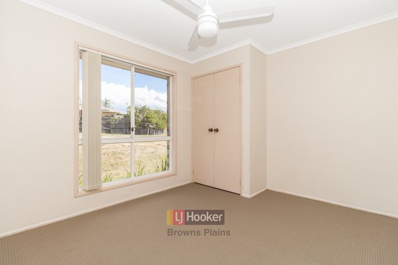 Photo - 16 Conlan Street, Boronia Heights QLD 4124 - Image 5