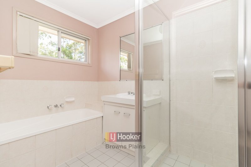 Photo - 16 Conlan Street, Boronia Heights QLD 4124 - Image 6