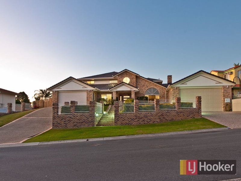 Photo - 16 Constellation Crescent, Bridgeman Downs QLD 4035 - Image 2