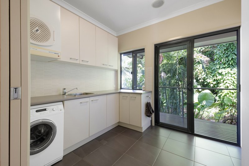 Photo - 16 Coolum View Terrace, Buderim QLD 4556 - Image 31