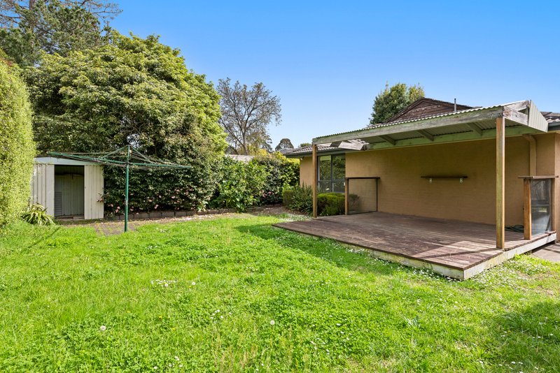 Photo - 16 Coringa Close, Vermont VIC 3133 - Image 6