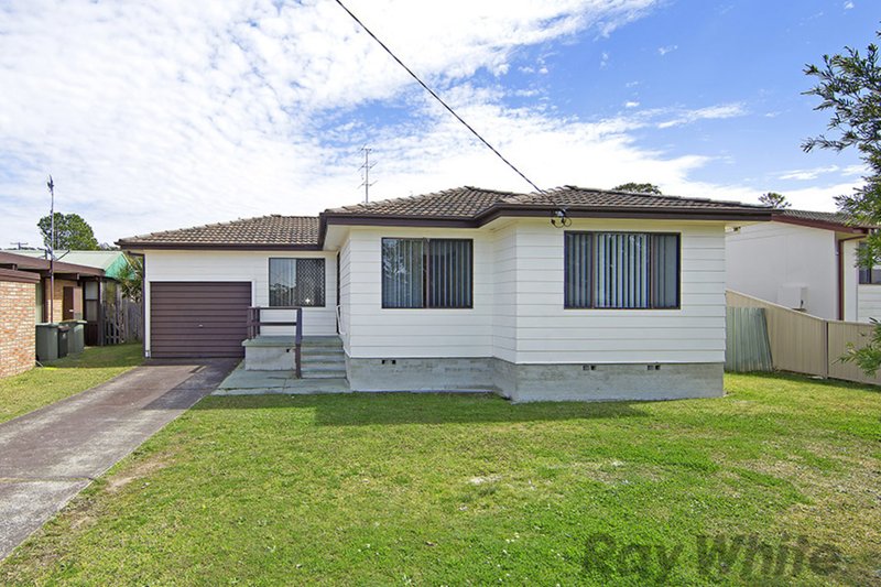 16 Cornwall Avenue, Gorokan NSW 2263