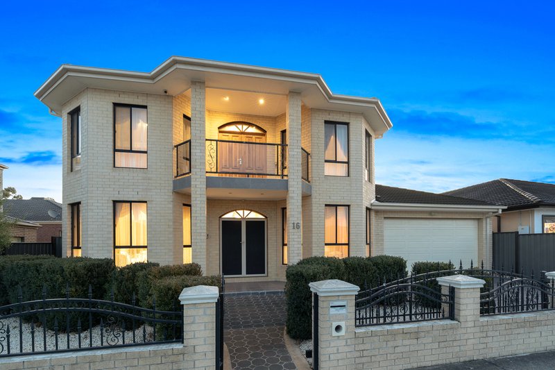 Photo - 16 Coronet Avenue, Roxburgh Park VIC 3064 - Image