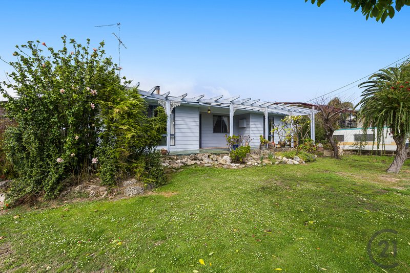 Photo - 16 Correas Street, North Yunderup WA 6208 - Image 1