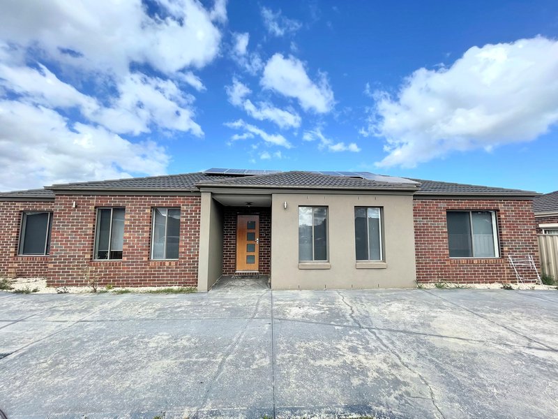 1/6 Corrib Court, Melton West VIC 3337