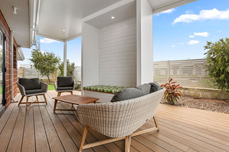 Photo - 16 Corsica Way, Coogee WA 6166 - Image 8