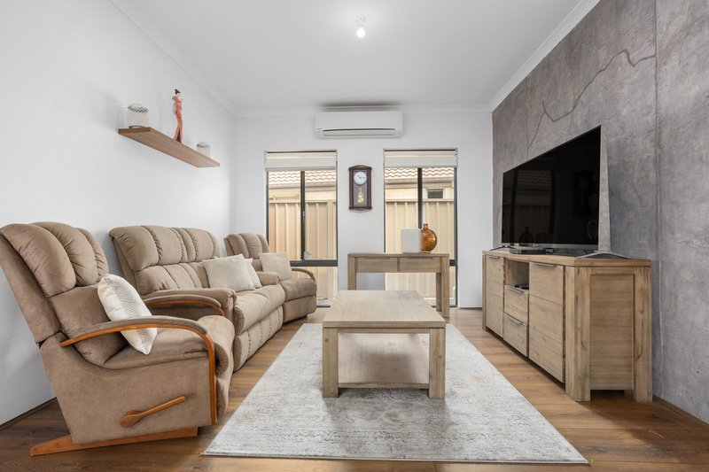 Photo - 16 Corsica Way, Coogee WA 6166 - Image 13