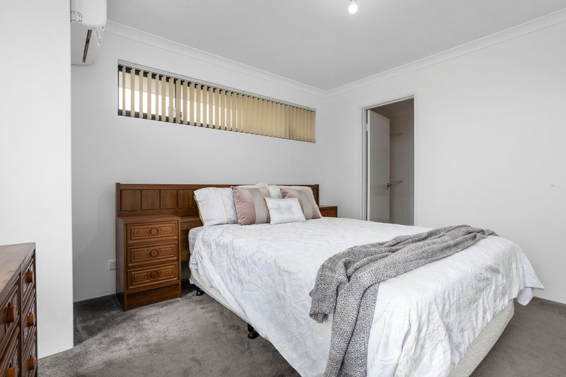 Photo - 16 Corsica Way, Coogee WA 6166 - Image 16