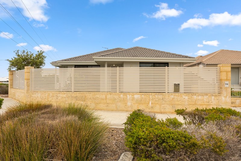 Photo - 16 Corsica Way, Coogee WA 6166 - Image 21