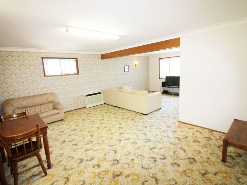 Photo - 16 Coulston Street, Taree NSW 2430 - Image 3