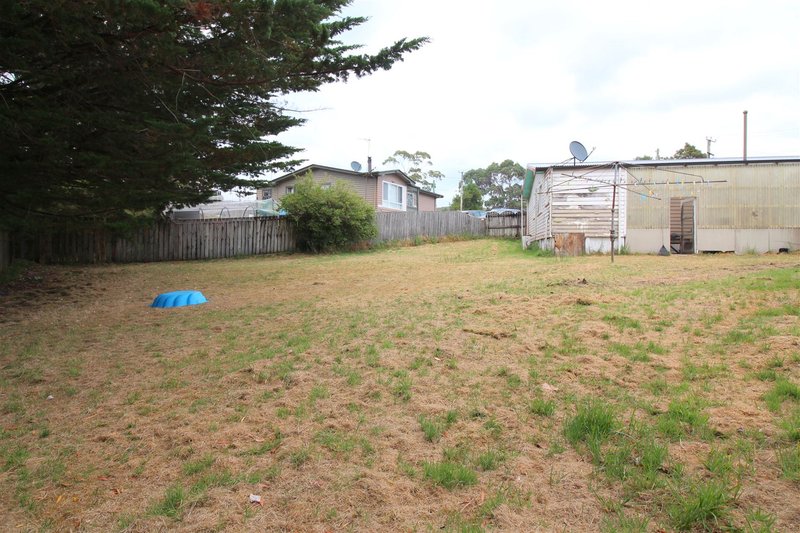 Photo - 16 Counsel Street, Zeehan TAS 7469 - Image 10