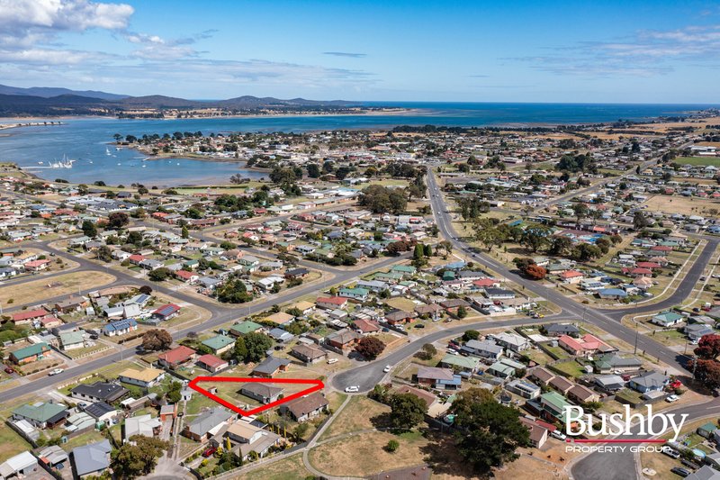 Photo - 16 Counsell Avenue, George Town TAS 7253 - Image 2