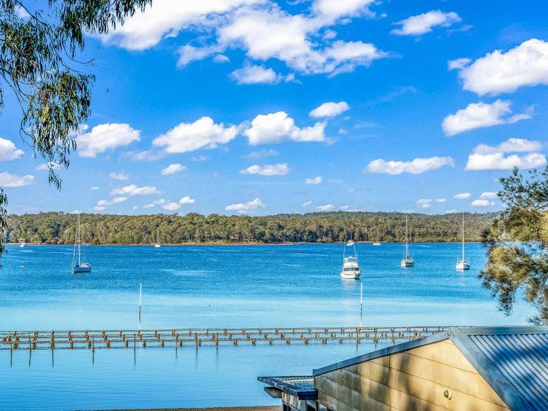 Photo - 16 Cove Boulevard, North Arm Cove NSW 2324 - Image 4