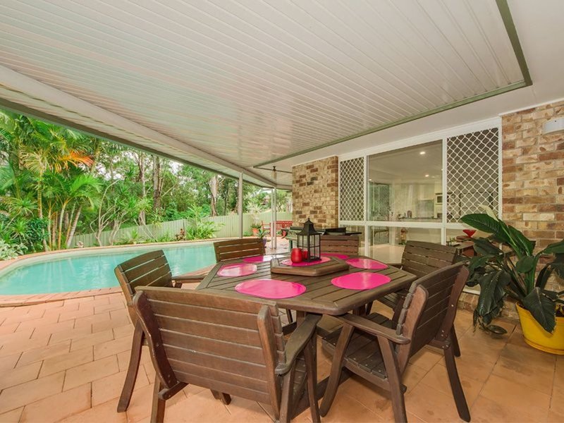 Photo - 16 Cowell Drive, Burleigh Heads QLD 4220 - Image 6