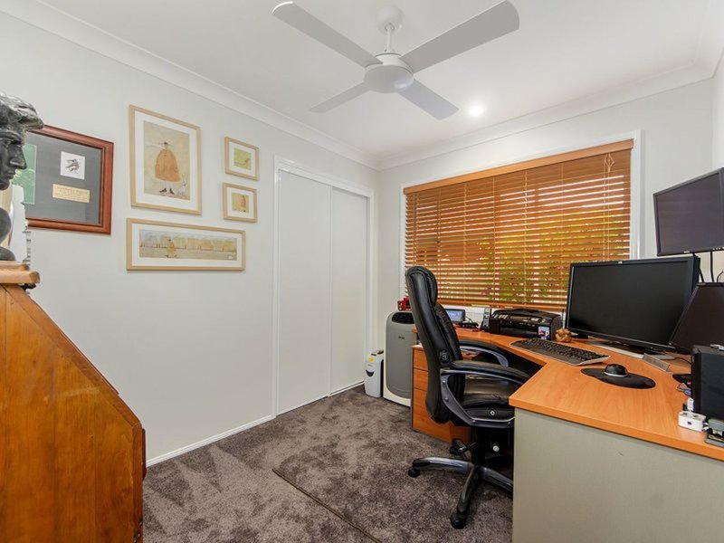 Photo - 16 Cowell Drive, Burleigh Heads QLD 4220 - Image 13