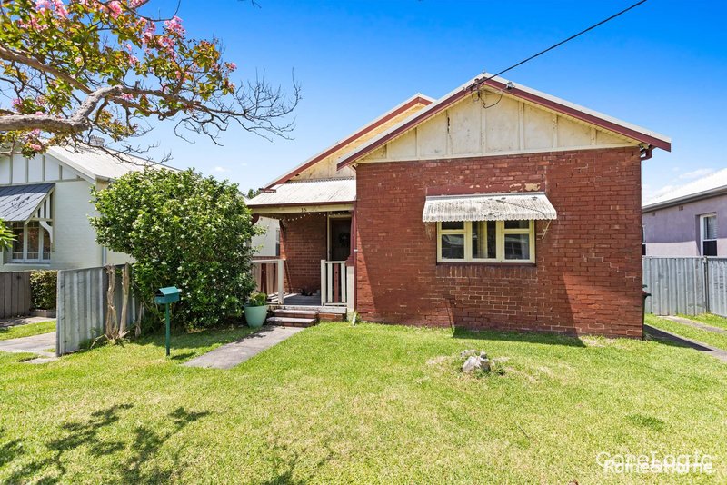 16 Cowper Street, Georgetown NSW 2298