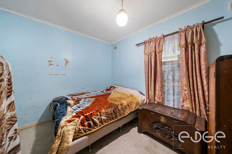 Photo - 16 Crabb Road, Smithfield Plains SA 5114 - Image 11