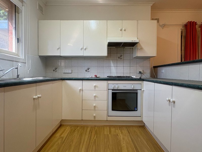 Photo - 16 Crabb Road, Smithfield Plains SA 5114 - Image 5