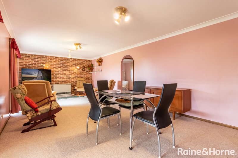 Photo - 16 Crawford Crescent, Windradyne NSW 2795 - Image 7