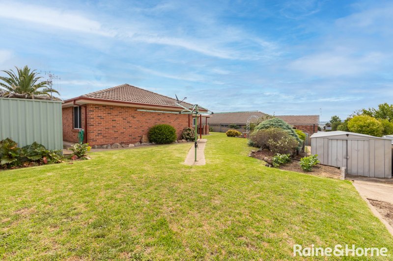 Photo - 16 Crawford Crescent, Windradyne NSW 2795 - Image 18