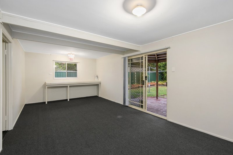 Photo - 16 Crew Street, Deception Bay QLD 4508 - Image 6