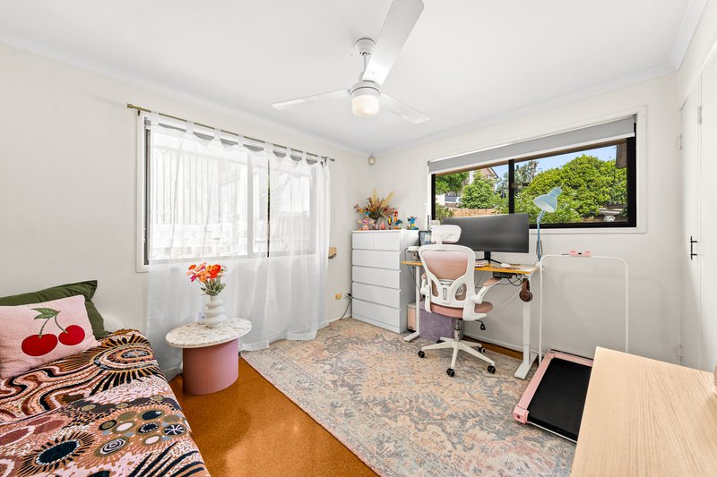 Photo - 16 Cudal Street, Shailer Park QLD 4128 - Image 9