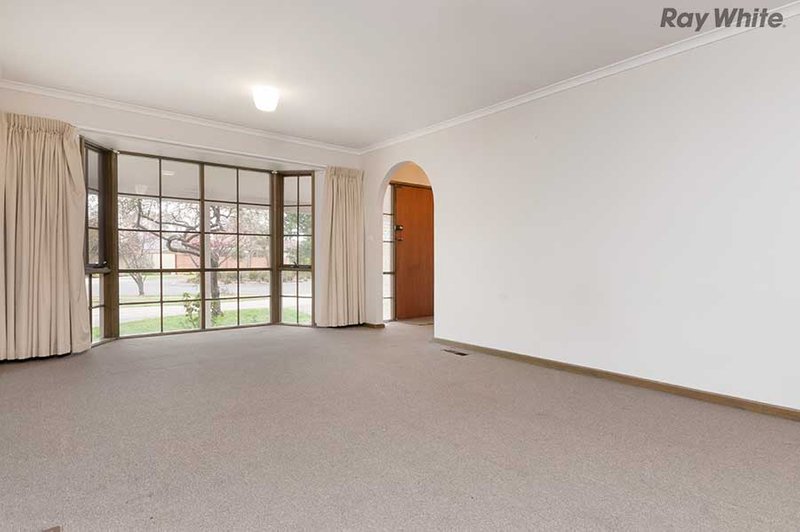 Photo - 16 Culgoa Court, Keilor VIC 3036 - Image 4