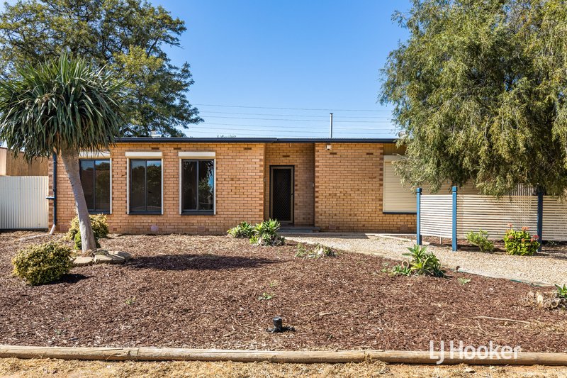 Photo - 16 Cushen Street, Smithfield Plains SA 5114 - Image 1