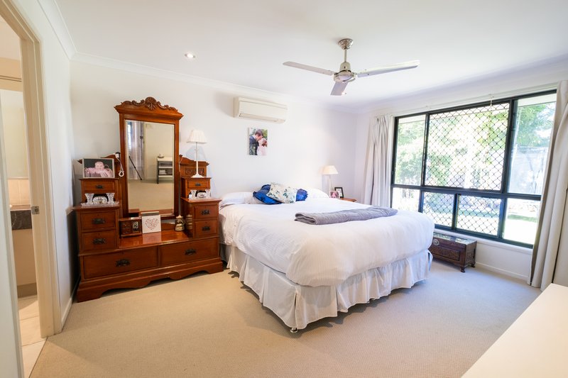 Photo - 16 Cycad Court, Norman Gardens QLD 4701 - Image 7