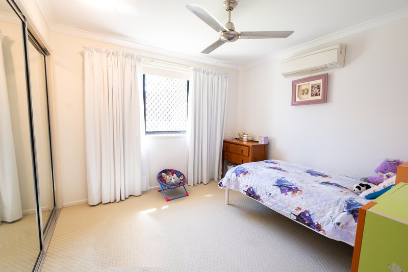 Photo - 16 Cycad Court, Norman Gardens QLD 4701 - Image 12