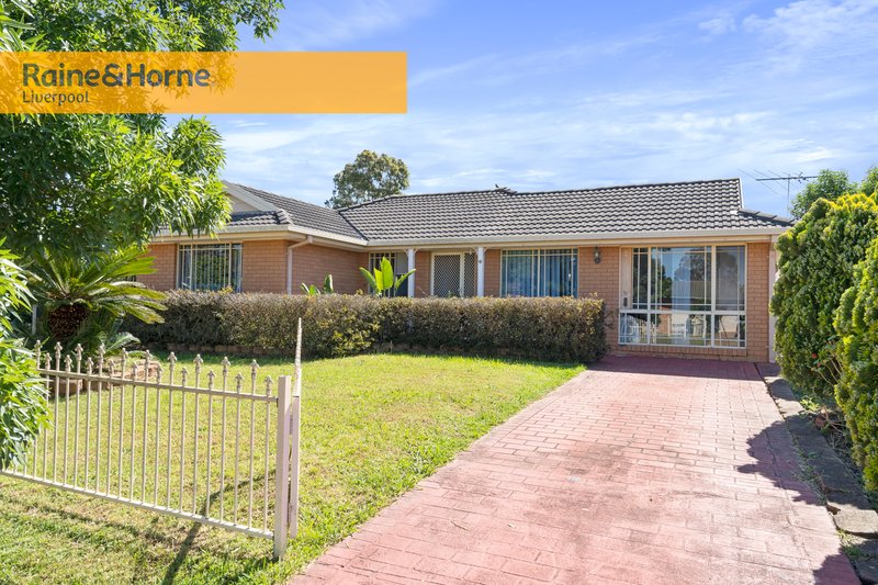 16 Cyclamen Place, Macquarie Fields NSW 2564