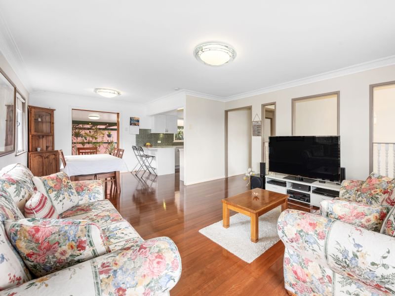 Photo - 16 Dalgety Street, Mount Gravatt East QLD 4122 - Image 4