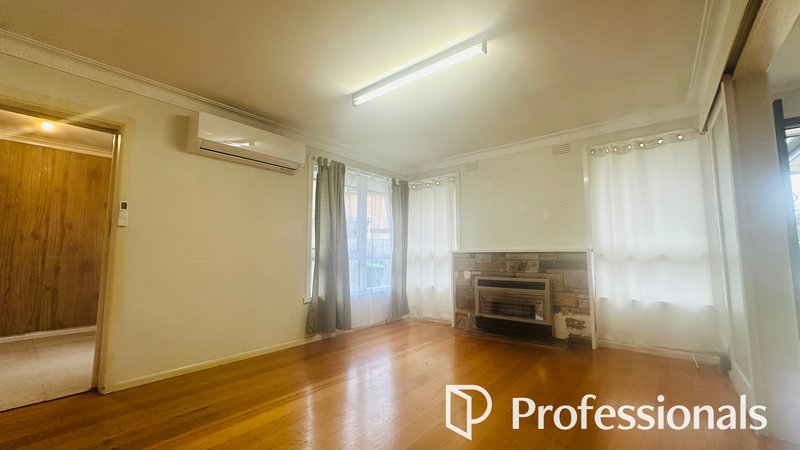 Photo - 16 Davey Court, Springvale VIC 3171 - Image 3