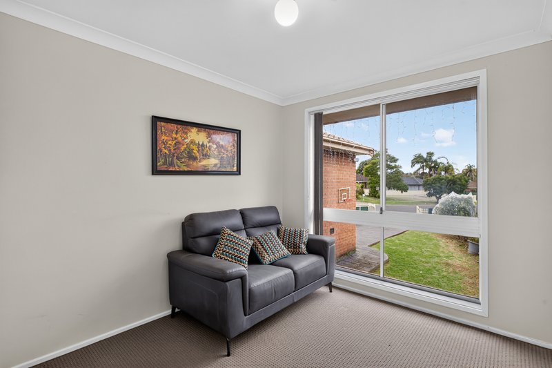 Photo - 16 Day Place, Minto NSW 2566 - Image 7