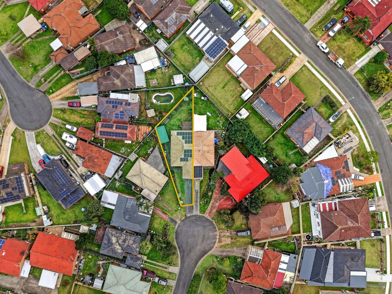 Photo - 16 Day Place, Minto NSW 2566 - Image 16
