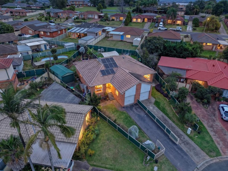 Photo - 16 Day Place, Minto NSW 2566 - Image 18