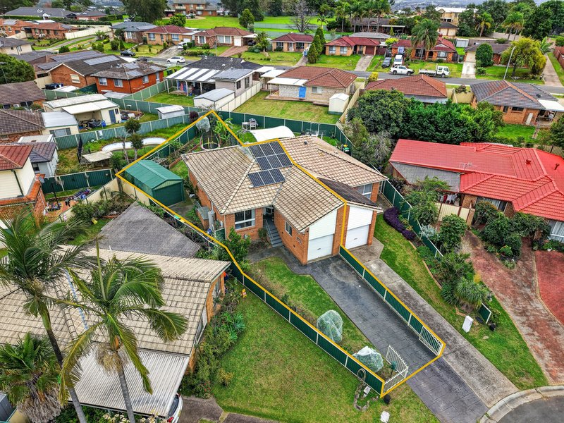 Photo - 16 Day Place, Minto NSW 2566 - Image 19