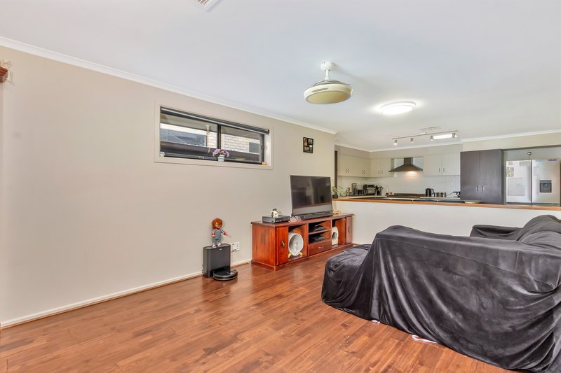 Photo - 16 Dayman Street, Elizabeth Park SA 5113 - Image 7