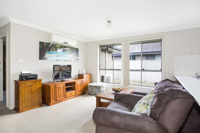 Photo - 16 De L'Isle Drive, Watanobbi NSW 2259 - Image 6