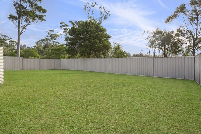 Photo - 16 De L'Isle Drive, Watanobbi NSW 2259 - Image 10