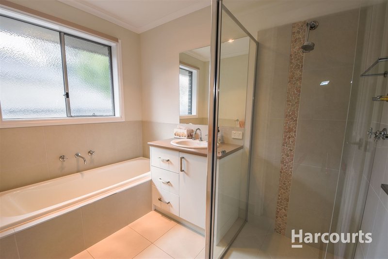 Photo - 16 Deakin Court, Horsham VIC 3400 - Image 10