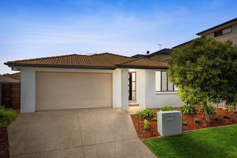 16 Demby Crescent, Wakerley QLD 4154