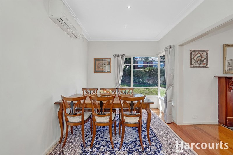 Photo - 16 Denis Street, Vermont VIC 3133 - Image 4